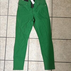 Banana Republic Vibrant Green Skinny Jeans, NWT, size 28/6
